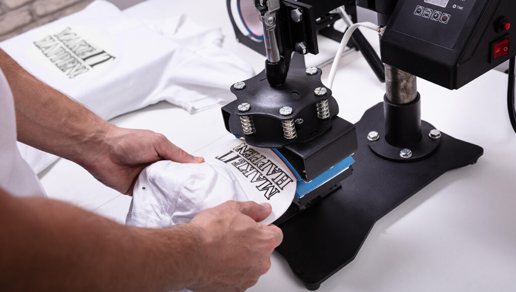 🧼 Cómo mantener tu plancha transfer en buen estado 2 Mantenimiento Plancha Transfer 2 Blog Brildor