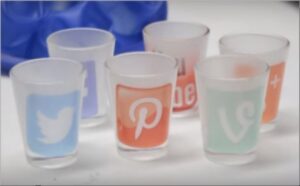 Chupitos personalizados con horno de sublimación