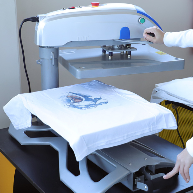 Sublimando #Camiseta usando la Plancha térmica AUTOPRESS de #htvront + Tips  