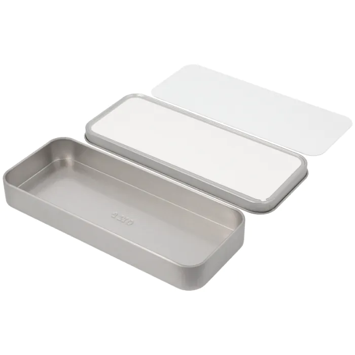 Interior y lámina personalizable del estuche de metal 