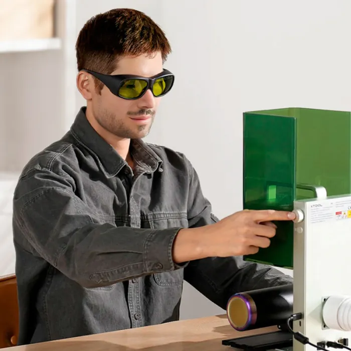 Lunettes de protection laser - Omega Laser Systems