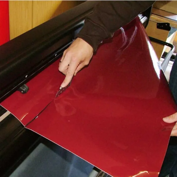 Cutter avec protection anti-rayures - Exemple d'utilisation découpe complète