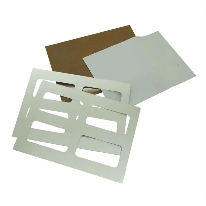 Plantilla para 4 fundas carcasas de Iphone 4 y 4s - partes