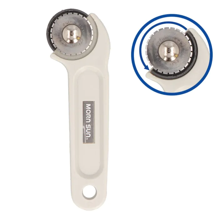 Sets para manualidades - Base de corte A4 y herramientas - Detalle cuchilla discontinua del cutter giratorio 