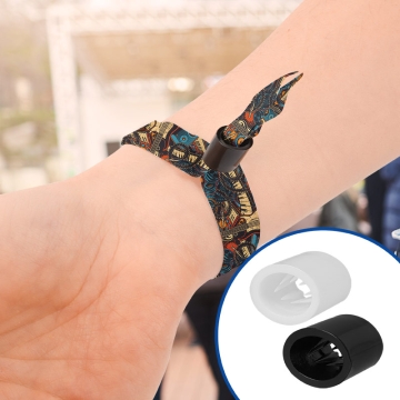 Fermoir pour bracelet en tissu