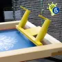 Mango ergonómico para gomas de serigrafía - Ejemplo de uso soporte apoyado en la pantalla
