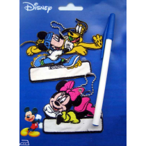 Marcadores de prendas bordados Mickye y Minnie con boligrafo