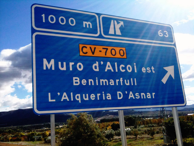 Salida 63 de la A7 Salida 63 de la A7, a unos 2km de nuestras oficinas